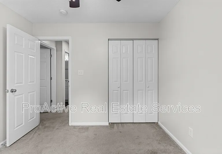 3409 Woodbaugh Dr — Photo 11