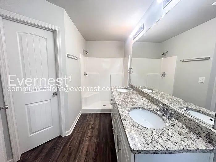 5231 Hanover St — Photo 13