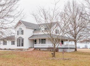 208 Rohrer Dr, Belle, MO 65013