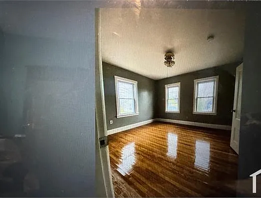 4 Baker St #2 — Photo 3