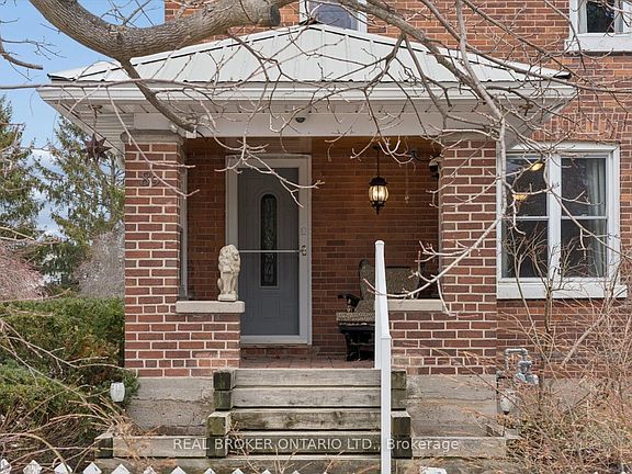 5th image of 89 Rose Glen Rd N