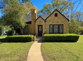 106 N Grace St, Crockett, TX