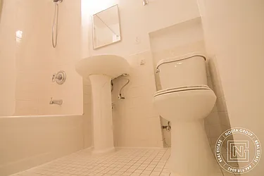 Rented by Nolita Group