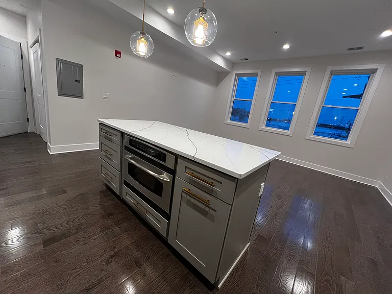 4819 Main St #203 — Photo 10