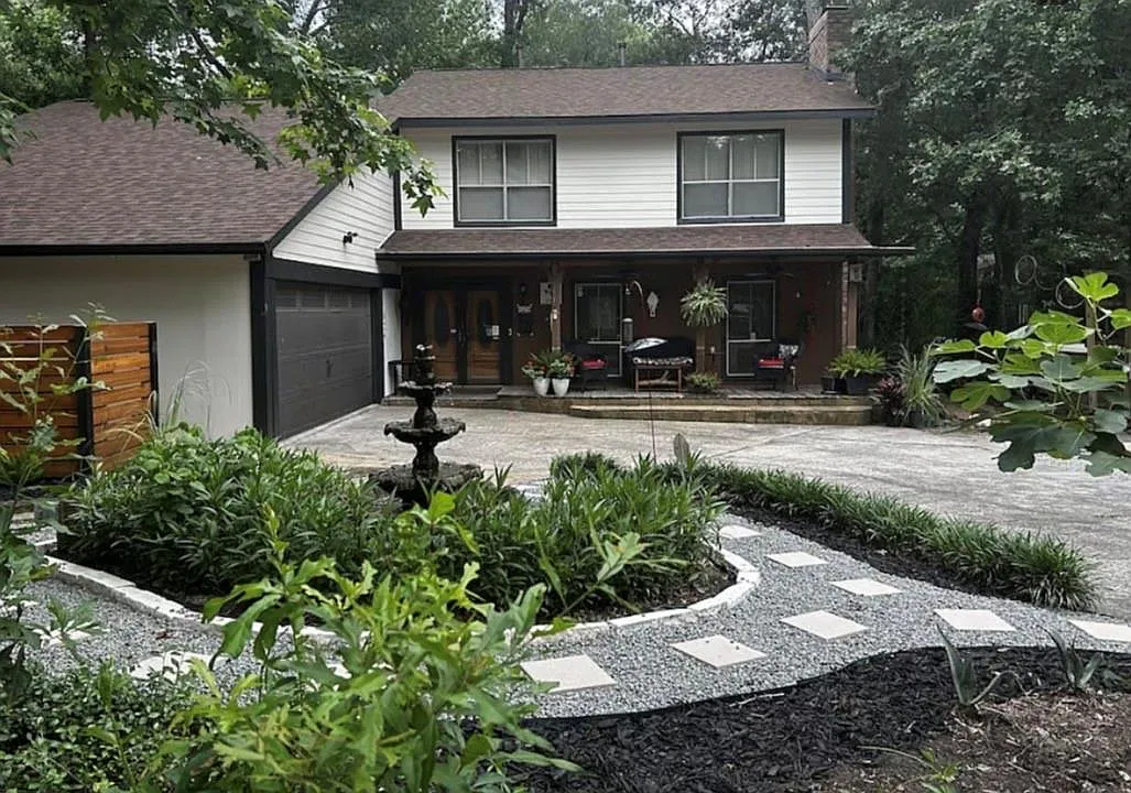 4 bed, 4.0 bath, 1840 sqft, $3,000 — Photo 2