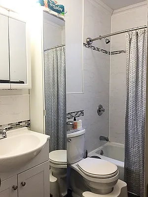 Rented by Francine Realty | media 10