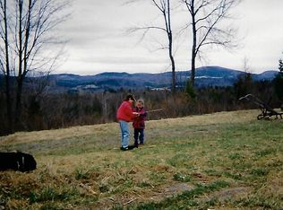 946 Chamberlain Hill Rd, Irasburg, VT 05845