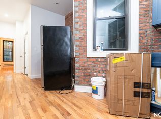 21 Adelphi St #1C, Brooklyn, NY 11205