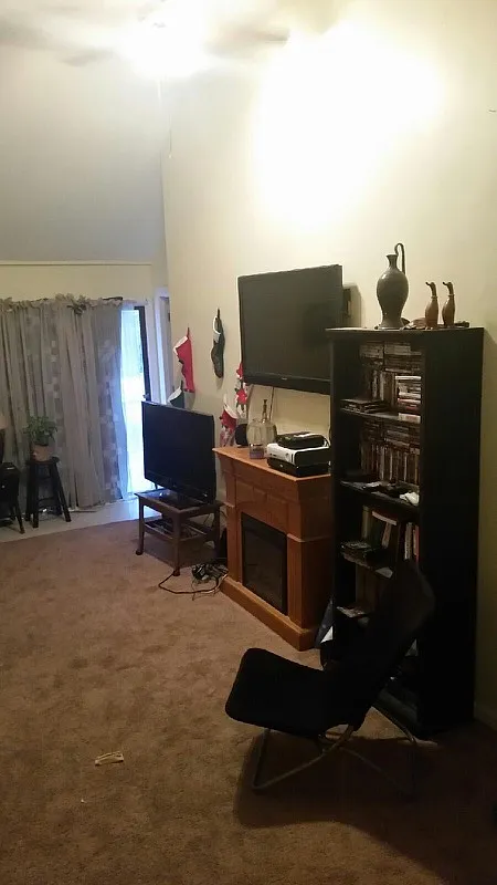 10 North McDonald Street - Single-Family — Photo 2