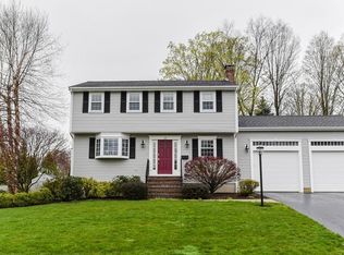 15 Wheeler Cir, Canton, MA 02021