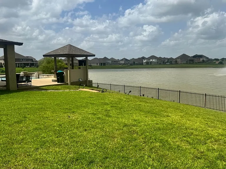 8 Cypress Point Ct — Photo 48