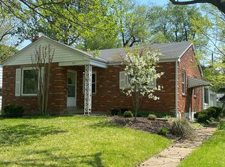 852 Pine Tree Ln, Saint Louis, MO