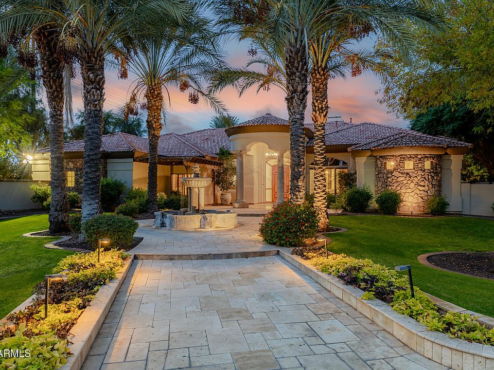 1st image of 1128 E DESERT Court