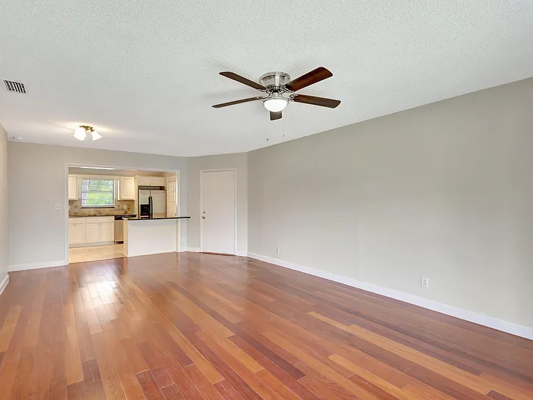 10789 N Military Trl #6 — Photo 6