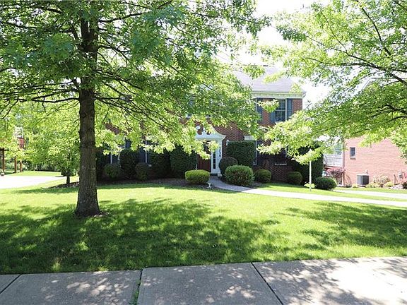 2nd image of 5736 Villahaven Dr