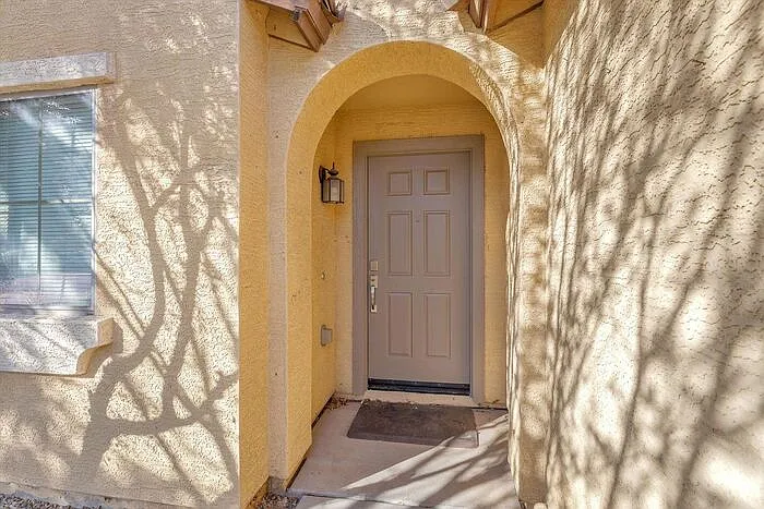 4 bed, 2.0 bath, 1678 sqft, $1,795 — Photo 4