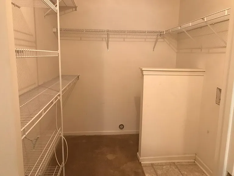 203 Twin Eagles Dr — Photo 5