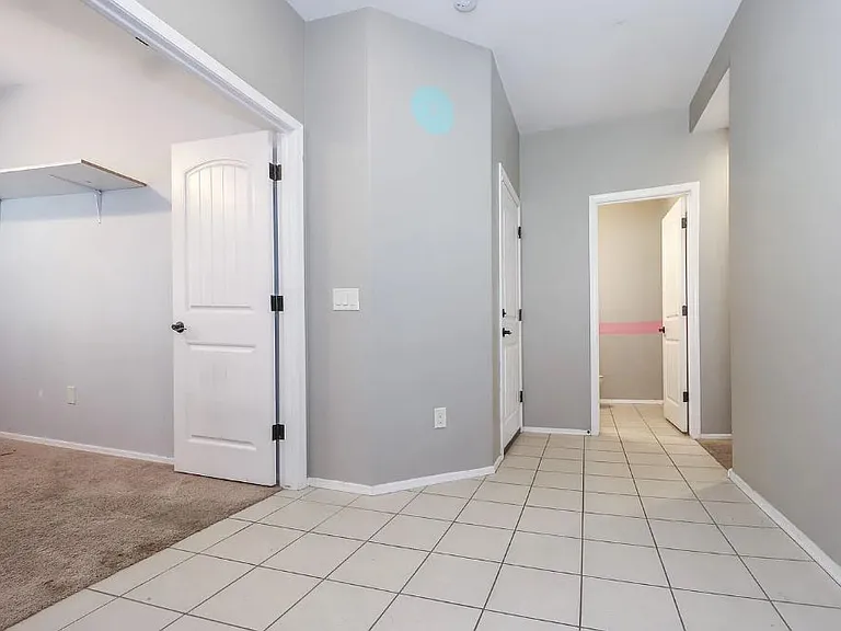 8754 N Mugho Pine Trl — Photo 7
