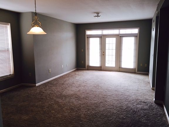 4th image of 235 Atlantis Cir Unit 201B