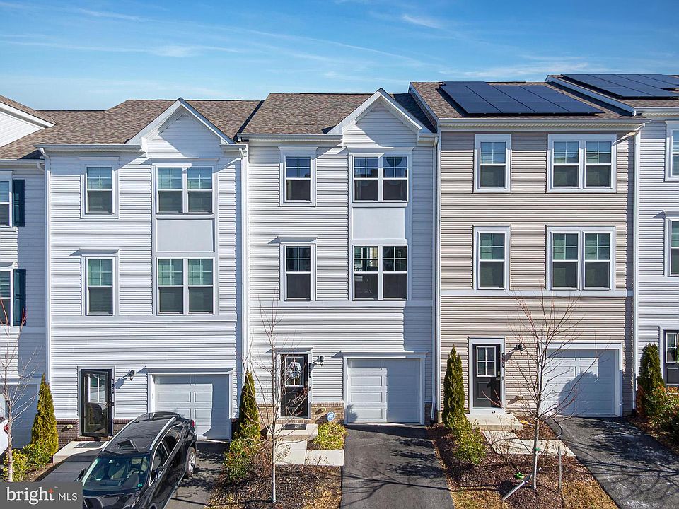 1st image of 107 Cates Ln