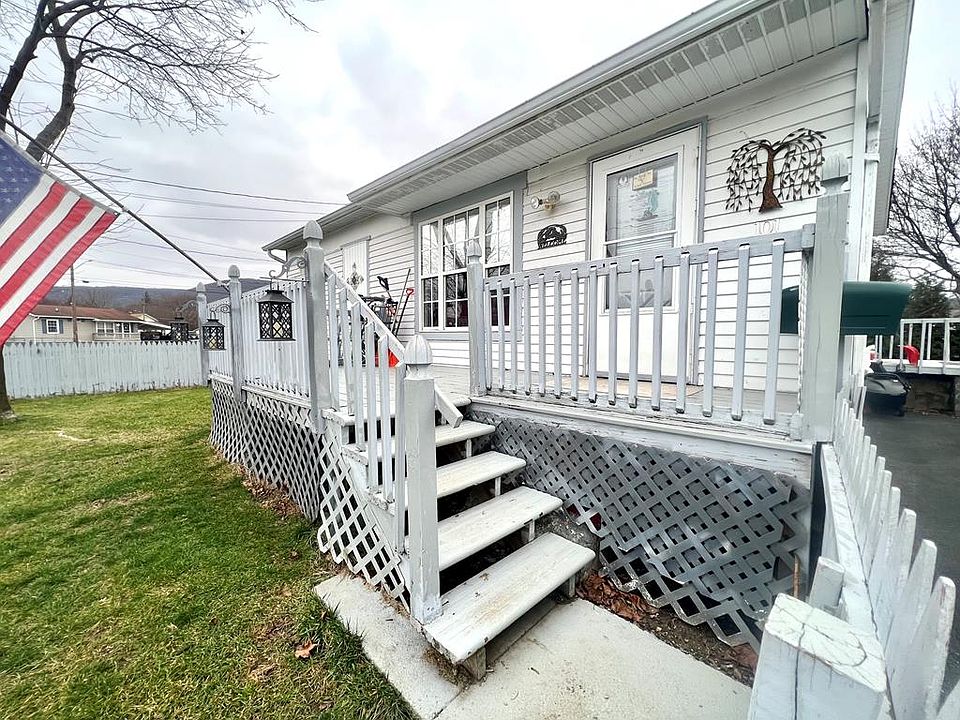 1st image of 101 Parker Cir