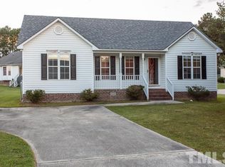 11 Meadow Winds Ct, Wendell, NC 27591