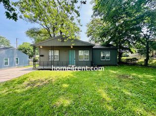 1205 N 39th St, Kansas City, KS 66102