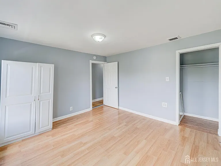 314 Seaman St #2 — Photo 9