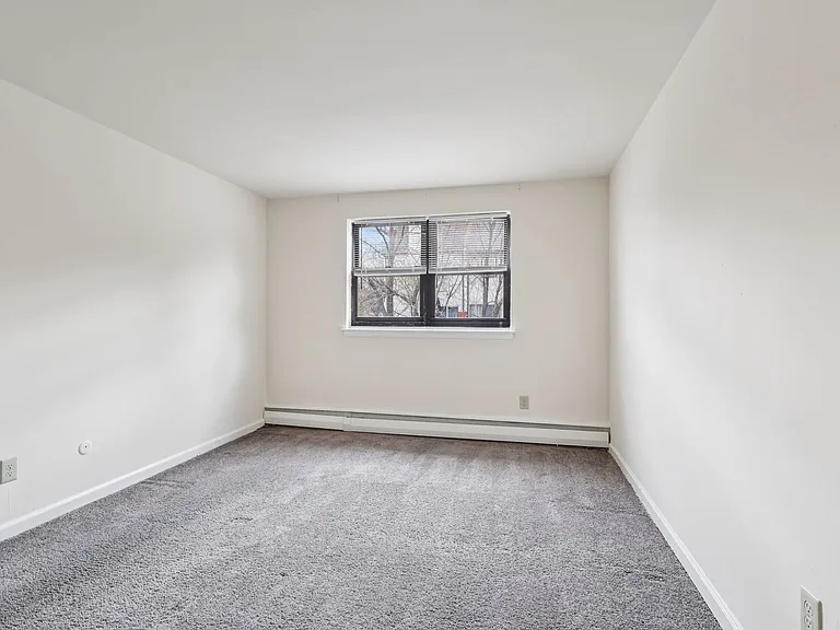 Springfield Green Apartments — Photo 46