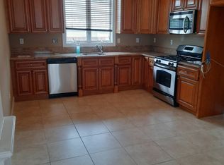 4088 Amboy Rd FLOOR 2, Staten Island, NY 10308