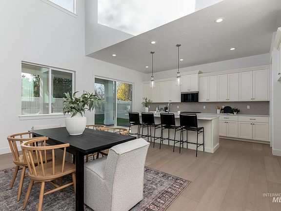 5th image of 5431 N Ebony Way