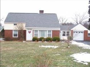 6 Memory Ln, Poughkeepsie, NY 12603