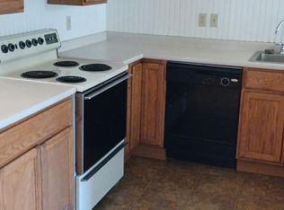 27 Canada St #1, Marlborough, NH 03455