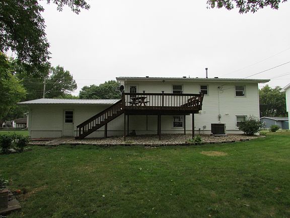 2nd image of 1103 Taft St S