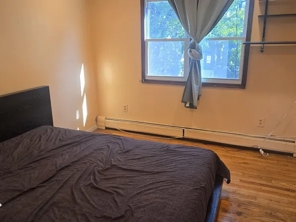 1723 41st Street image 5 of 11