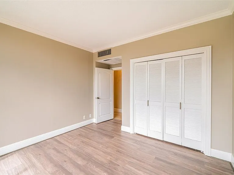 1111 Bering Dr #206 — Photo 13