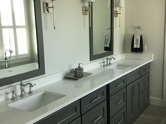 Master vanity