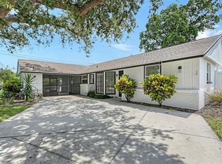 6711 S Lockwood Ridge Rd, Sarasota, FL 34231