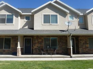 1580 E Sandalwood Dr, South Weber, UT 84405