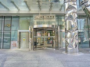 1 Bloor St E #903, Toronto, ON M4W 0A8