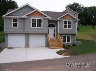 30 Pinnacle Valley, Candler, NC 28715