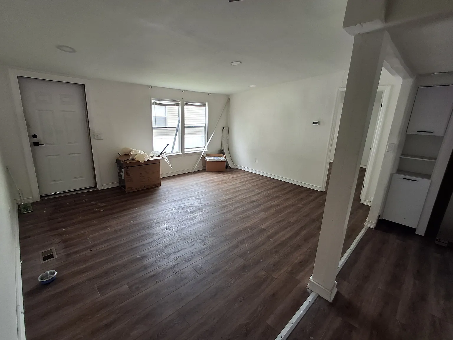 4 bed, $1,863 — Photo 2