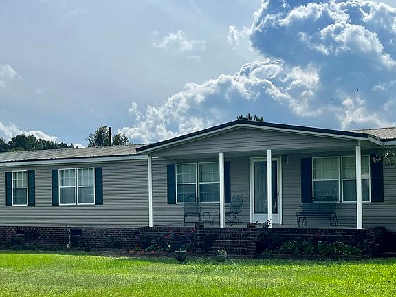 2nd image of 102 Flying Eagle Dr