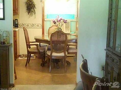 Large Living room to kitchen