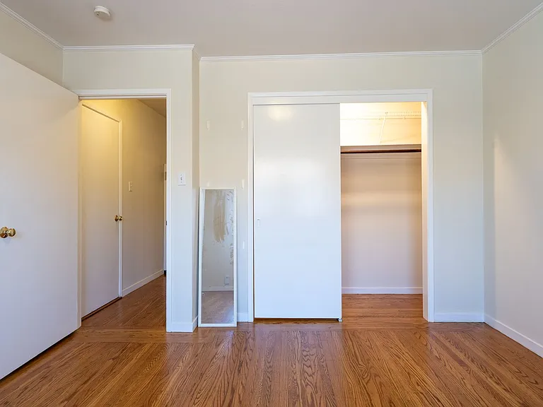 3834 Colegrove St — Photo 7