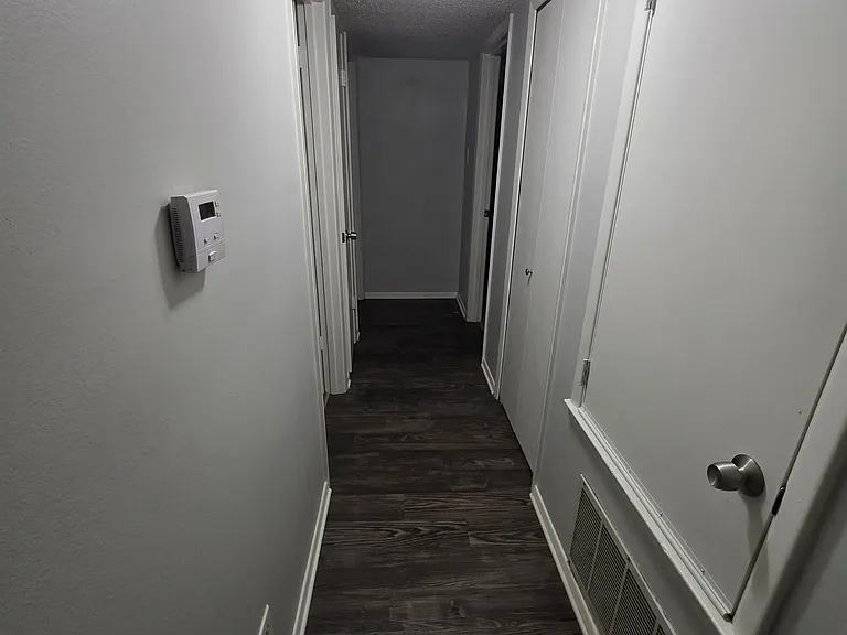 21 Brookway Ln — Photo 6