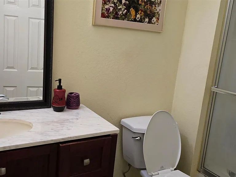 1018 Winter Green Ct — Photo 21