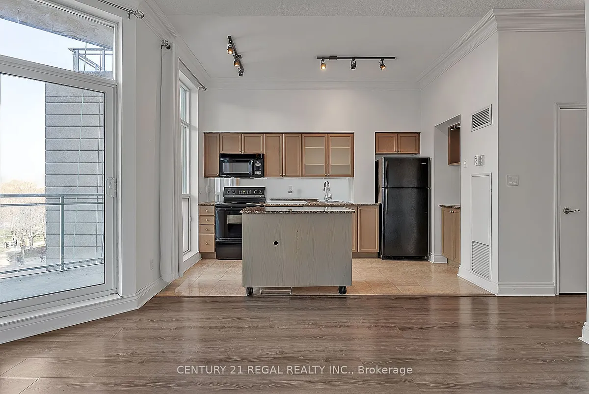 Building Photo - 410 Queens Quay W #414
