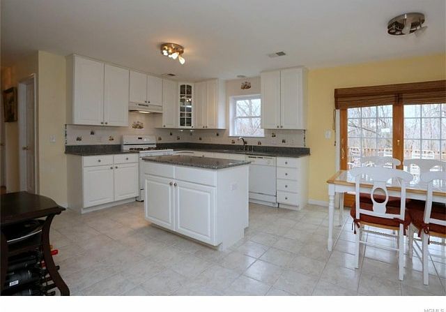 1st image of 147 Harold Ave