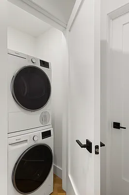 Rented by Douglas Elliman | media 15